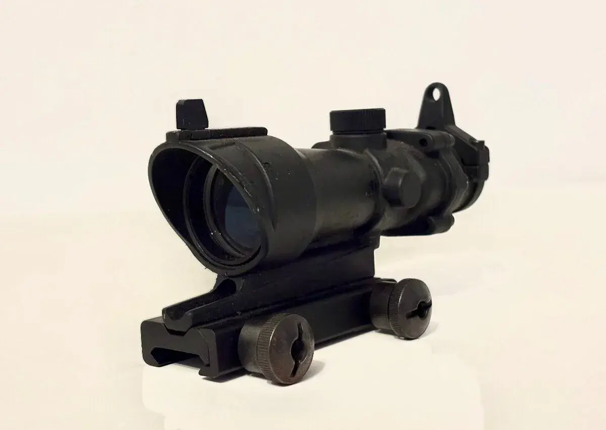 ACOG puškohled/kolimator