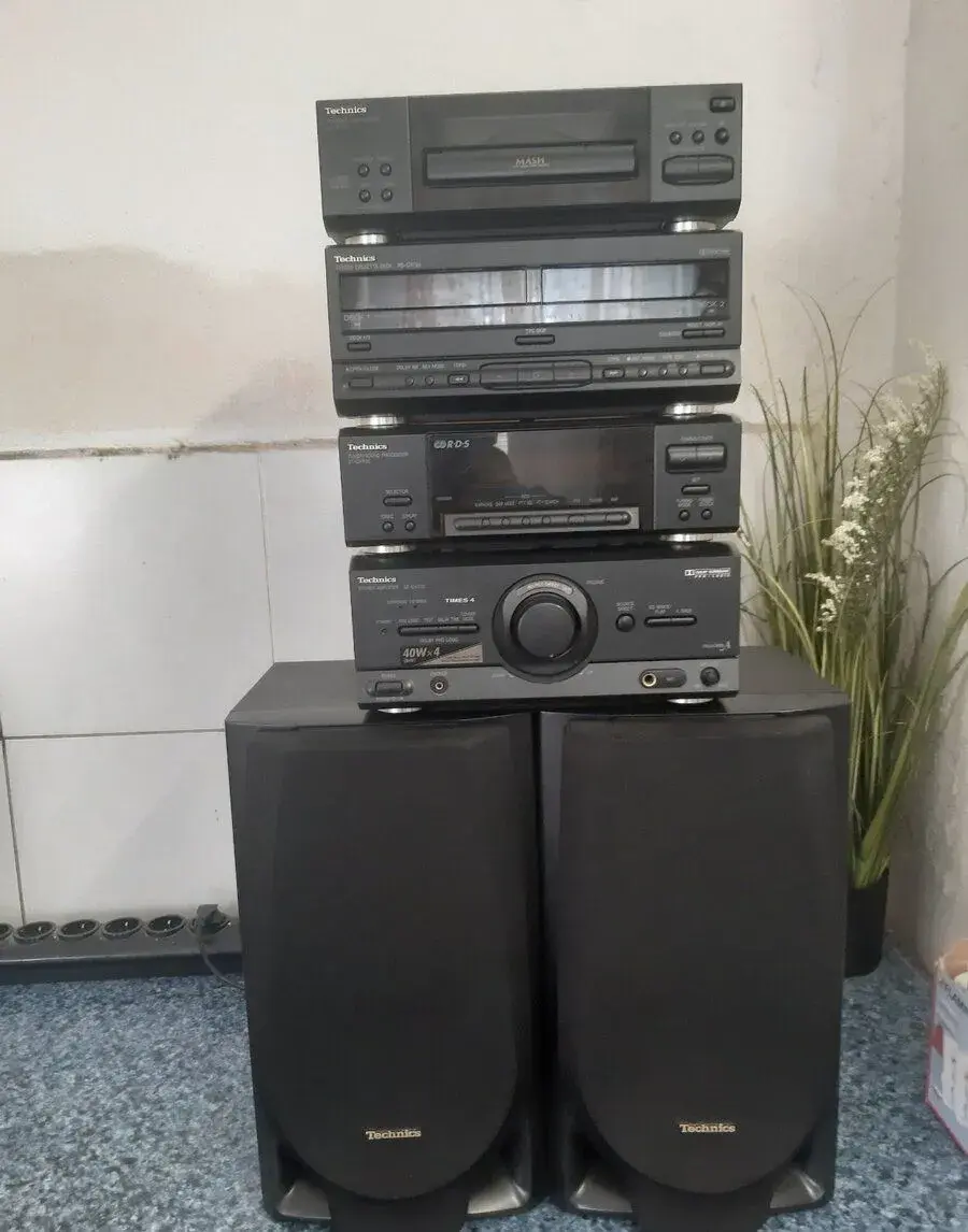Hifi sestavu technics