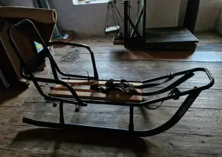 Sáňky pro malé dítě