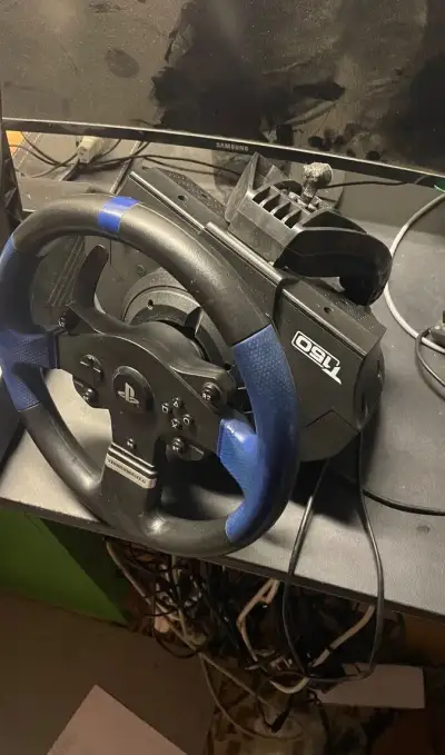 Thrustmaster t150