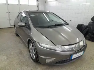 Honda Civic – 2006, 245 685 km