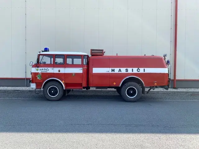 Škoda 706