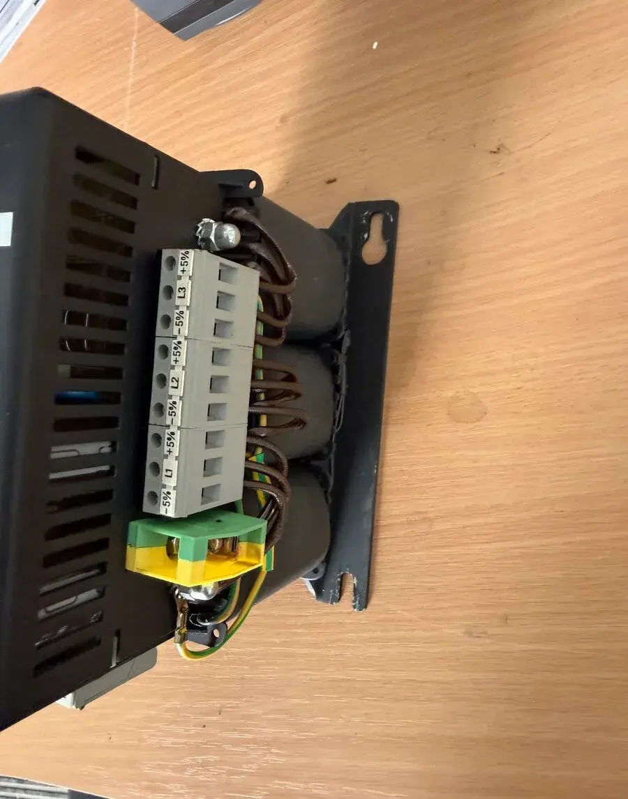 Transformátor Telemecanique ABL6RT2410 – 24 V AC / 10