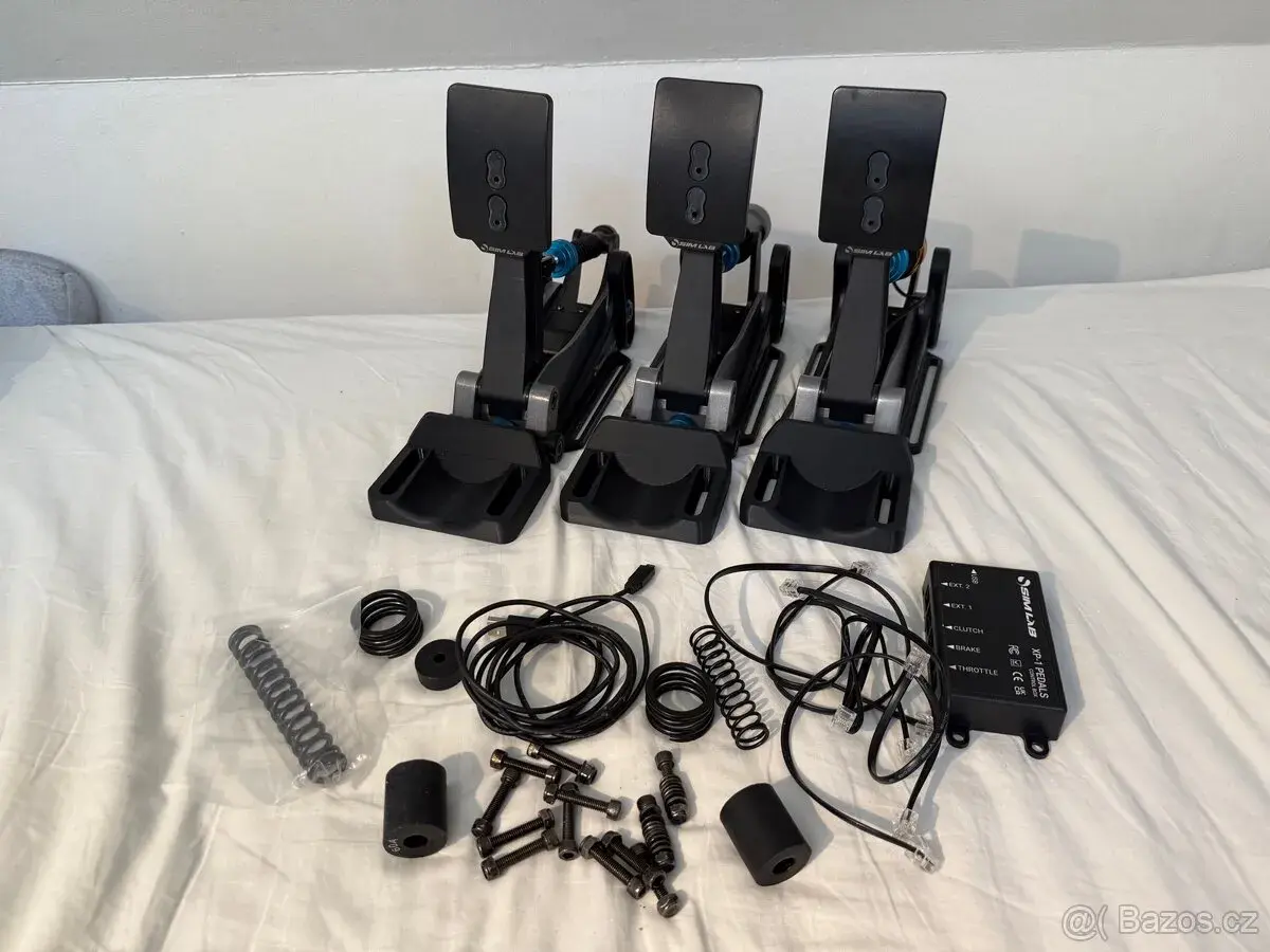 Simlab Xp1 pedals + clutch.