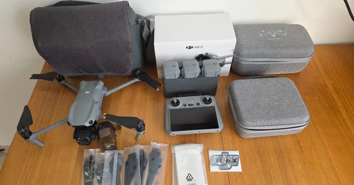 DJI Air 3S fly more combo