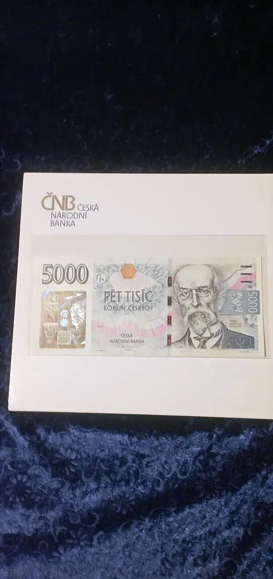 5000 Kč s přítiskem, série 01A