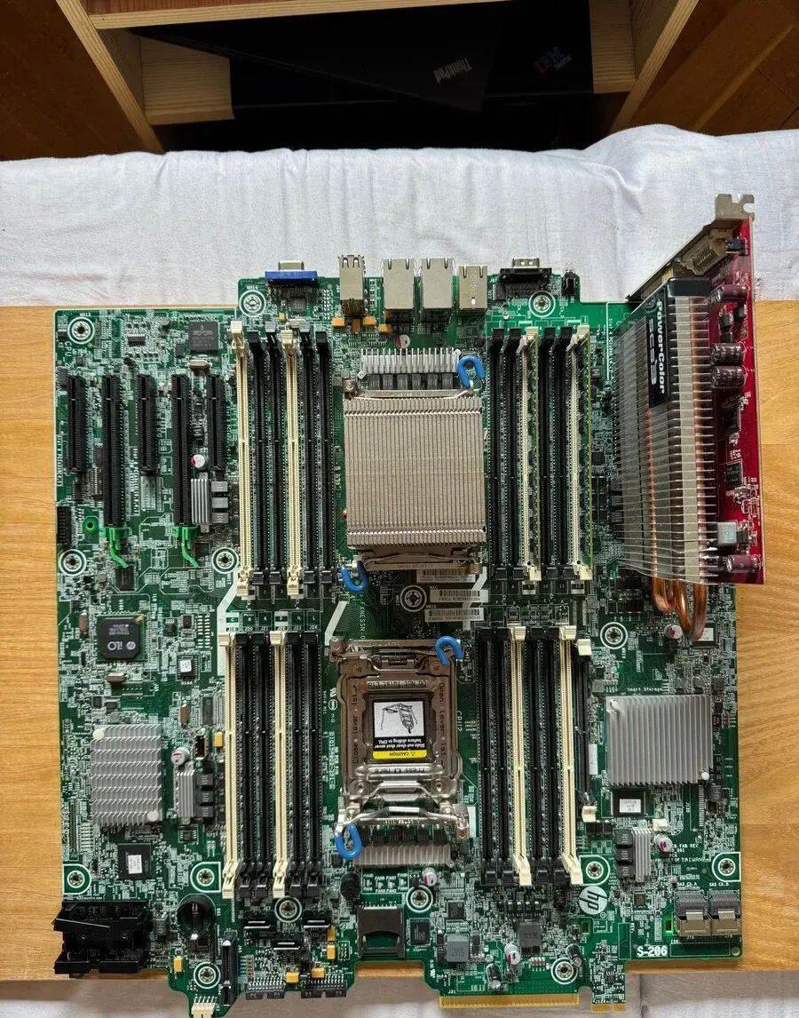 HP Z820 Workstation + Xeon E5-2620 + 8GB RAM + GPU