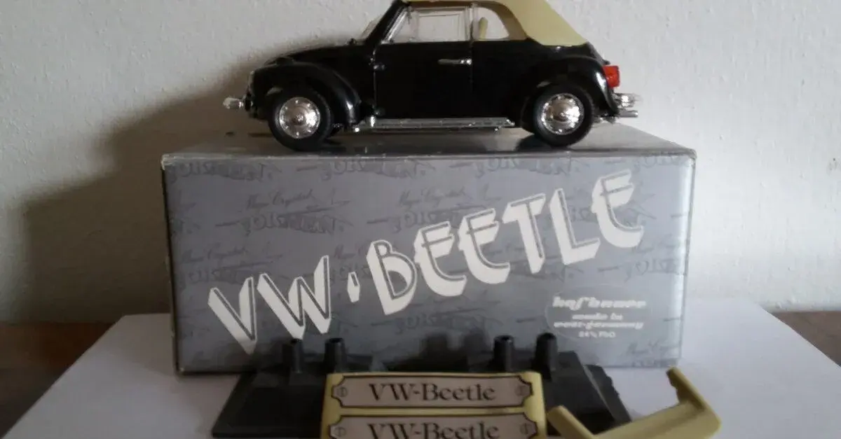 Starší model Polistil VW Beetle 1:25