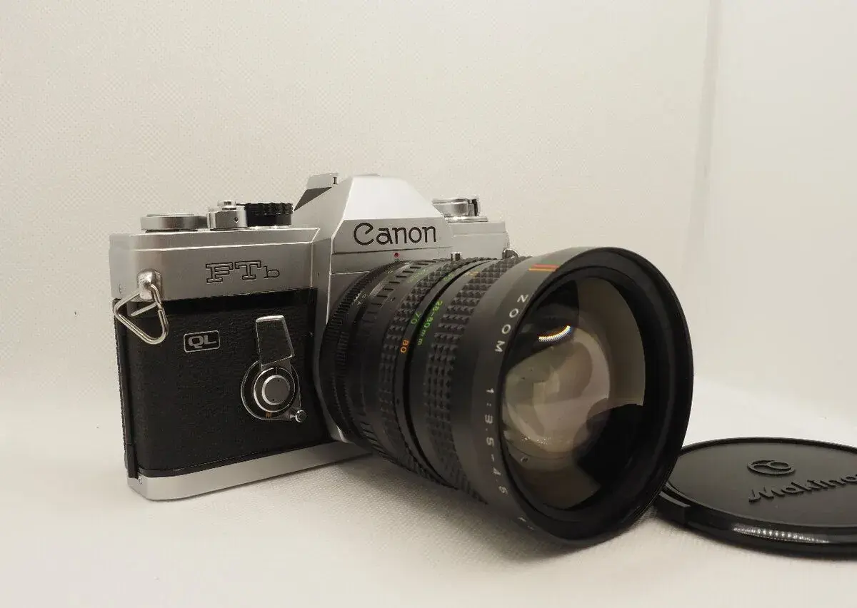 CANON FTb + 28-80 mm