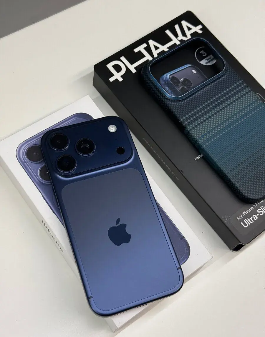 iPhone 17 Pro | 100% stav | Obal Pitaka | V záruce