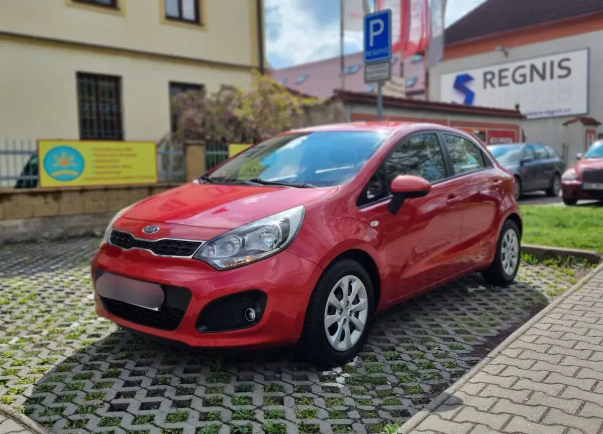 Pronájem auta KIA RIO