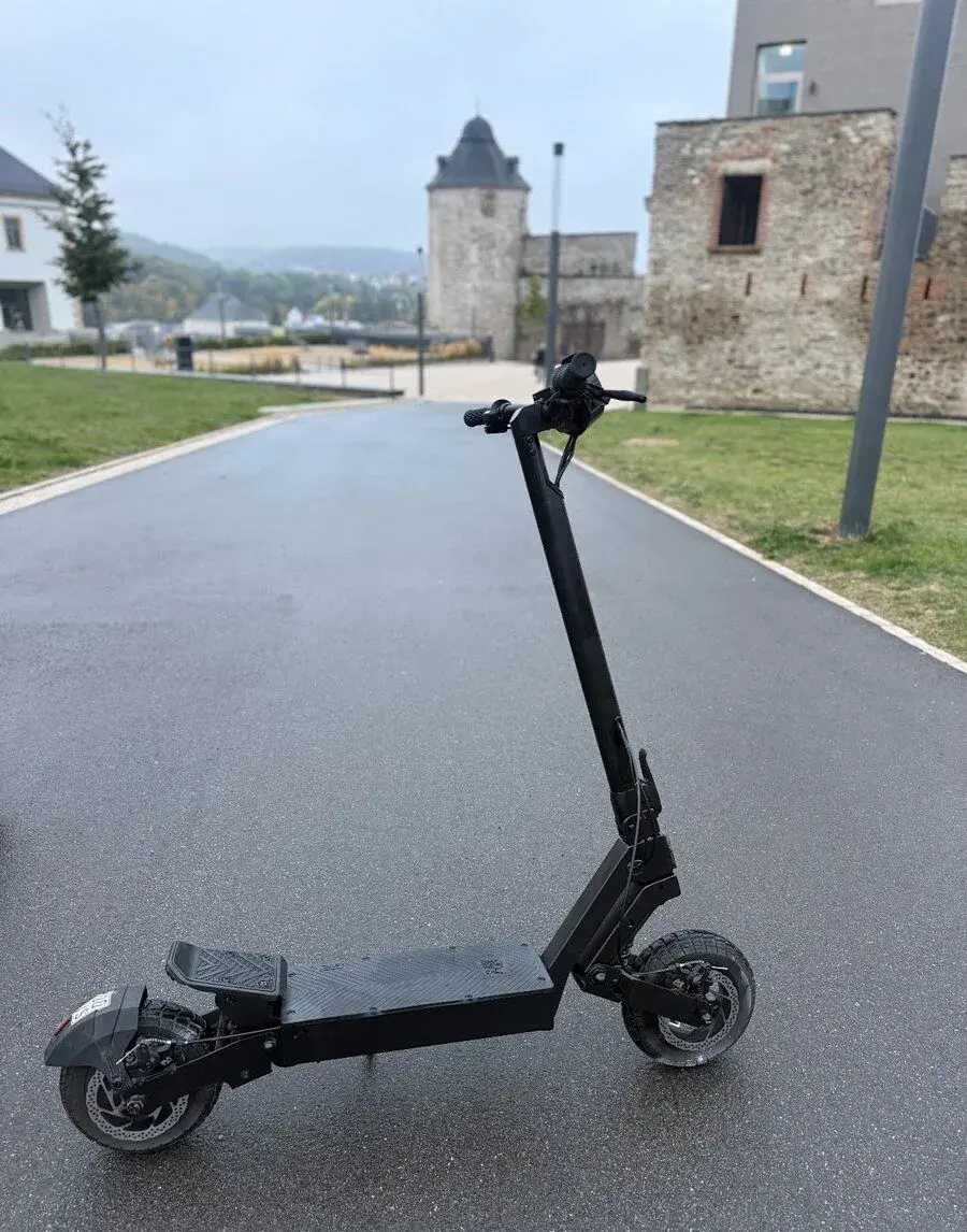 Elektrickou koloběžku KuKirin G2 (model 2026)