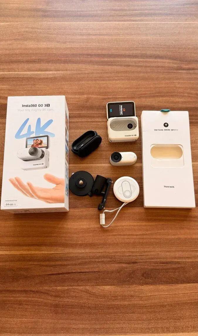 Insta360 GO 3S 64GB – kompletní balení + příslušenství