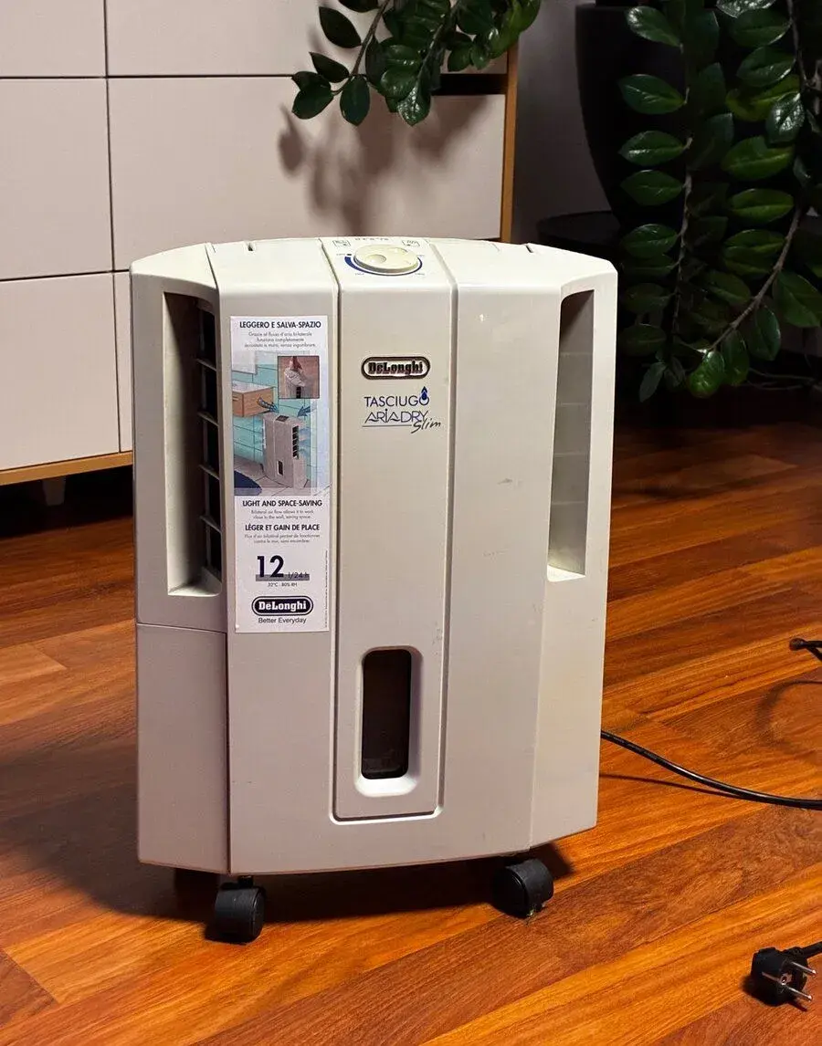💧 De’Longhi DES 12 odvlhčovač vzduchu