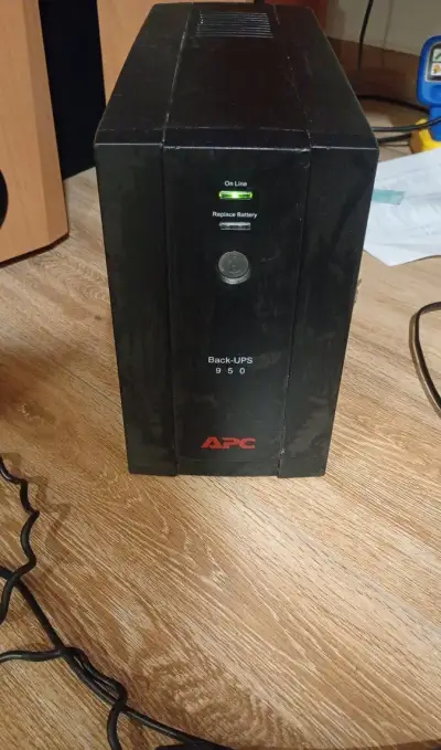 UPS APC 950