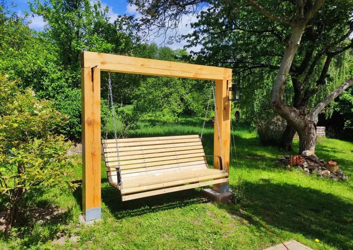 Zahradní houpačka