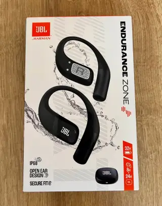 NOVÉ Sluchátka JBL Endurance zone černá/šedá