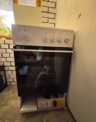 Plynový sporák MORA, elektrická trouba