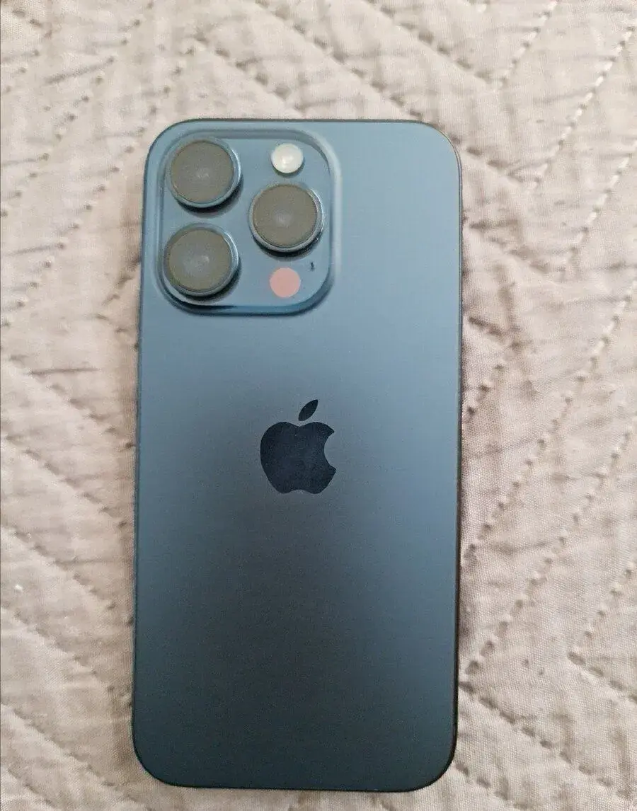 IPhone 15 pro 256GB