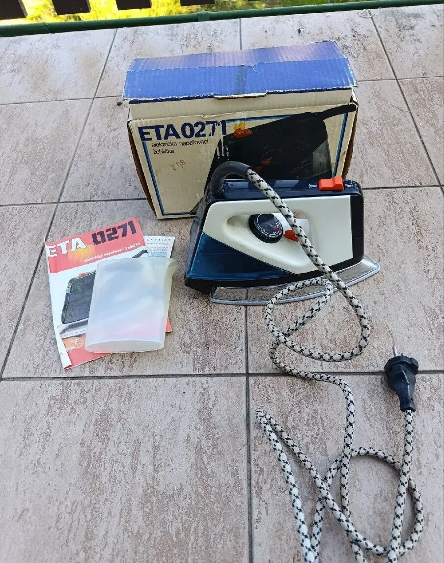 Retro žehlička ETA 0271