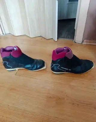 Dámské boty na běžky vel 42