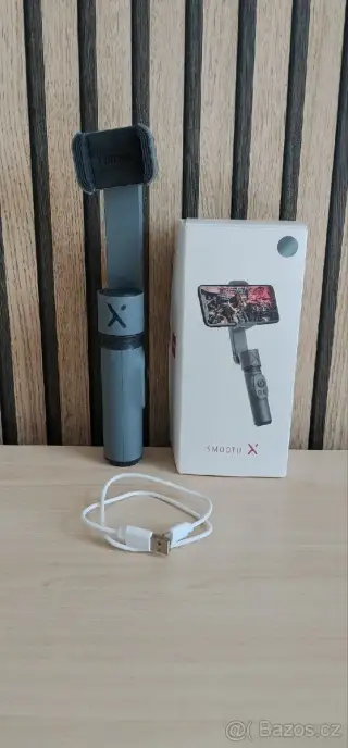 ZHIYUN Smooth-X – Stabilizator pro mobily. Možná výměna