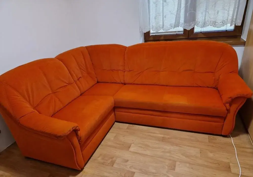Rozkládací rohová sedací souprava