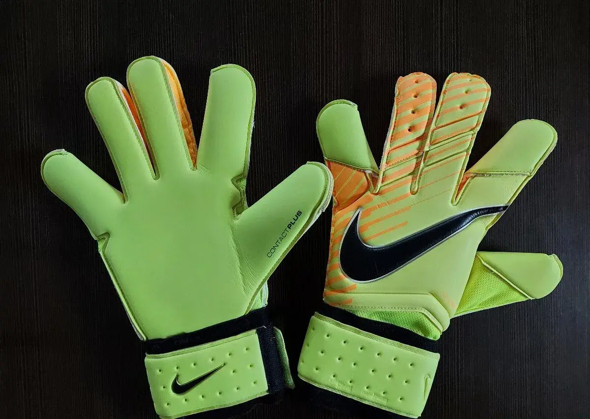 Brankářské rukavice Nike Vapor Grip 3 Elite, vel. 10