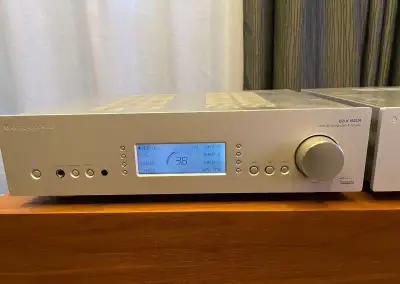 zesilovač Cambridge Audio 840A V2, Hi-End