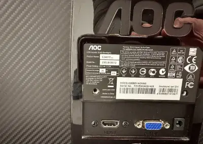 AOC E2461Fwh – 24" monitor Full HD, HDMI + VGA
