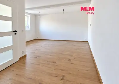 Prodej komerčního prostoru, 36 m², Praha, ul. Duchcovská