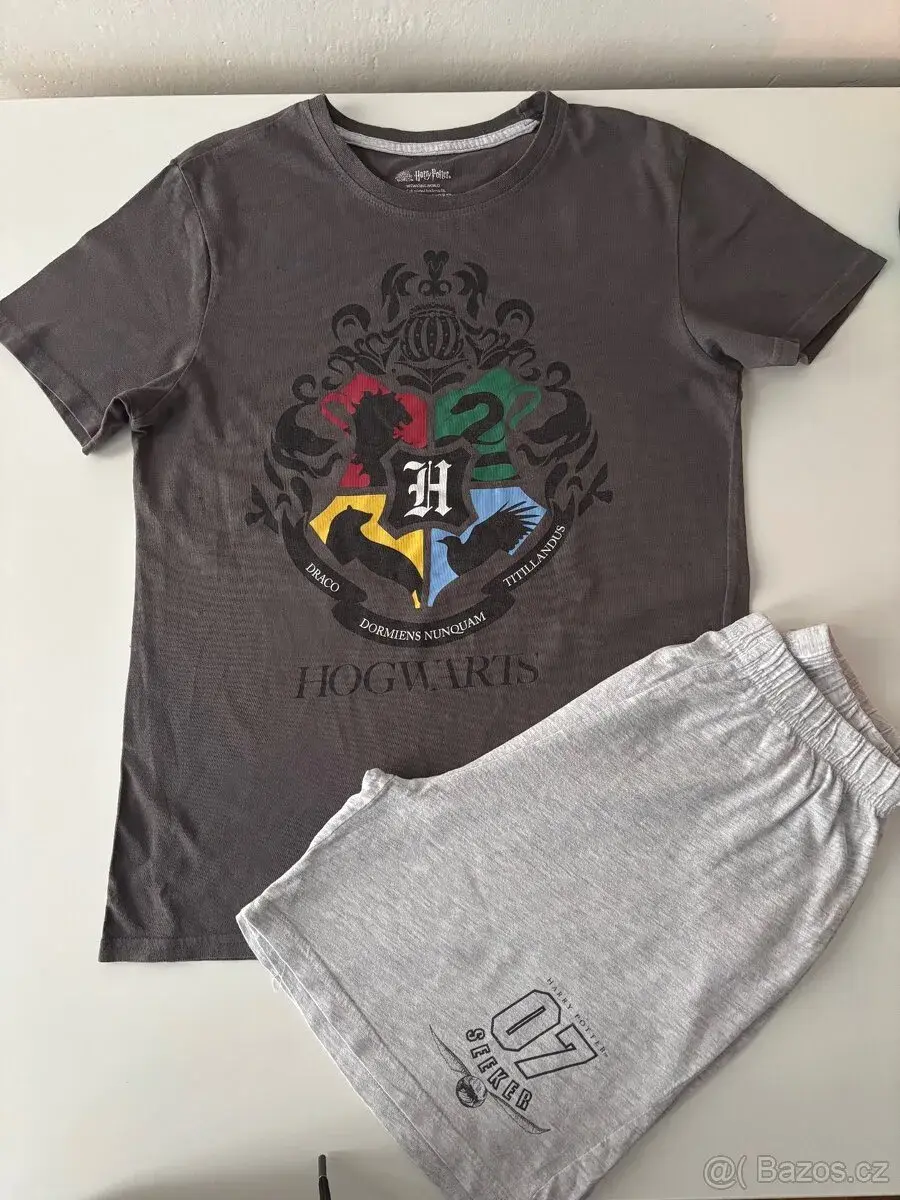 dětské - chlapecké pyžamo vel. 146-152 HARRY POTTER