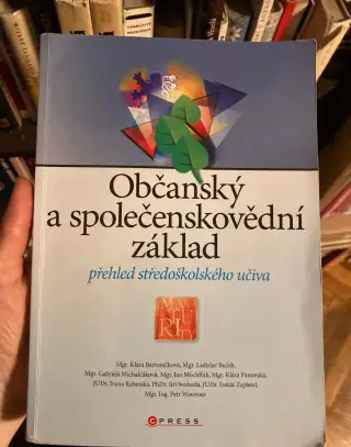 Občanský a společenskovědní základ