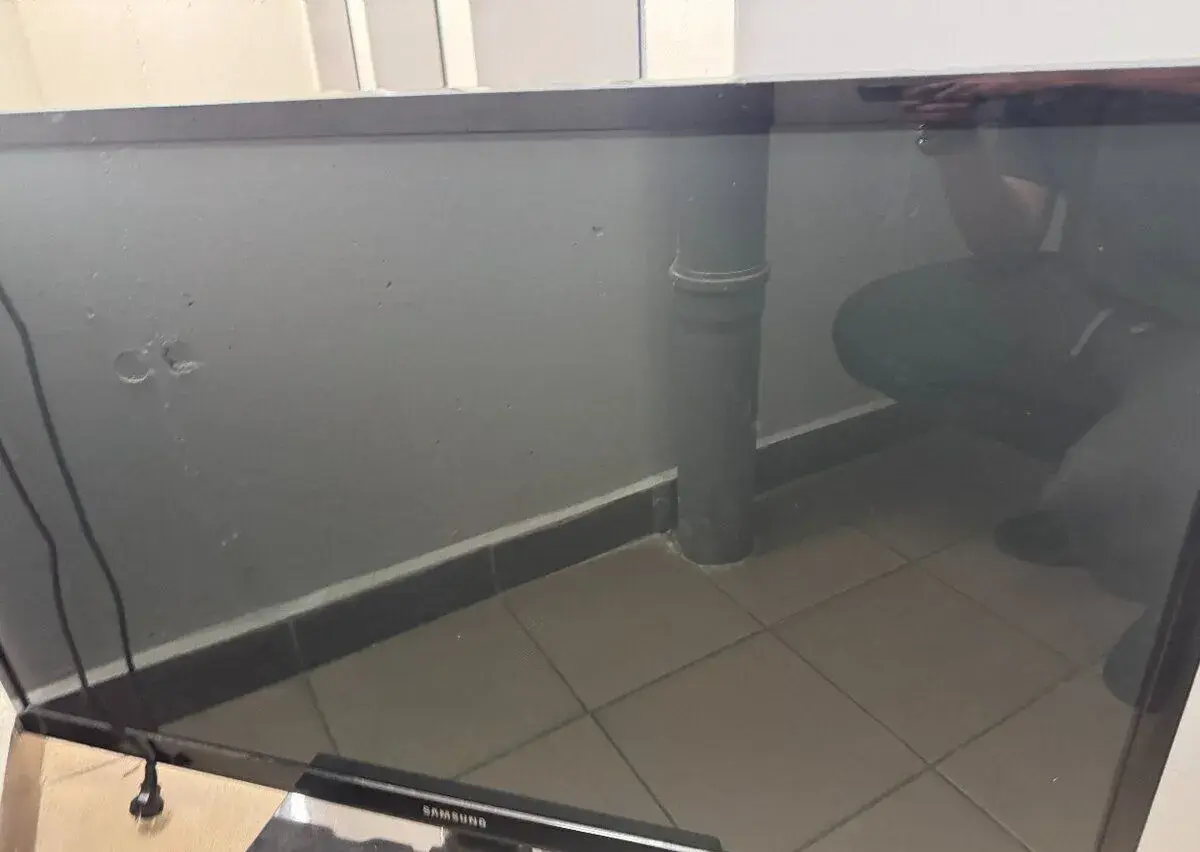 Samsung plazma televize 51" (130 cm)