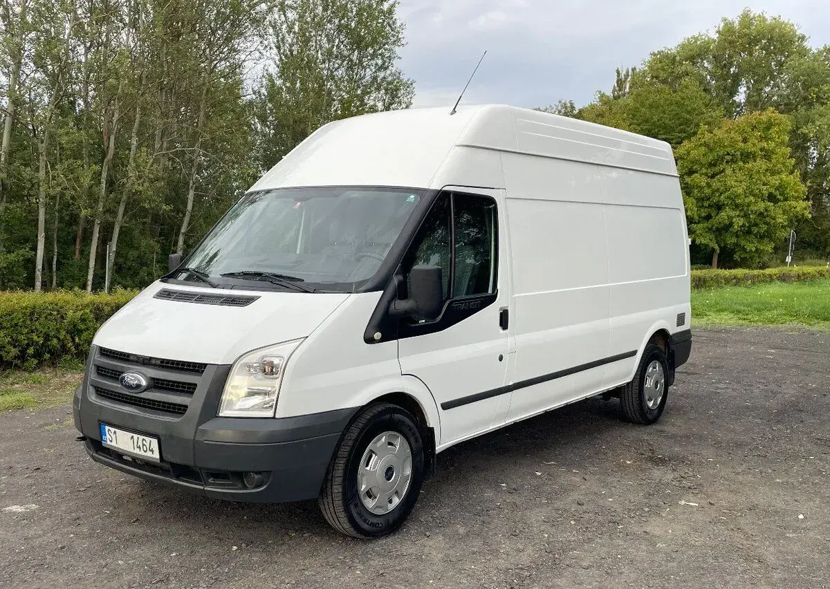Ford Transit – 2011, 185 000 km