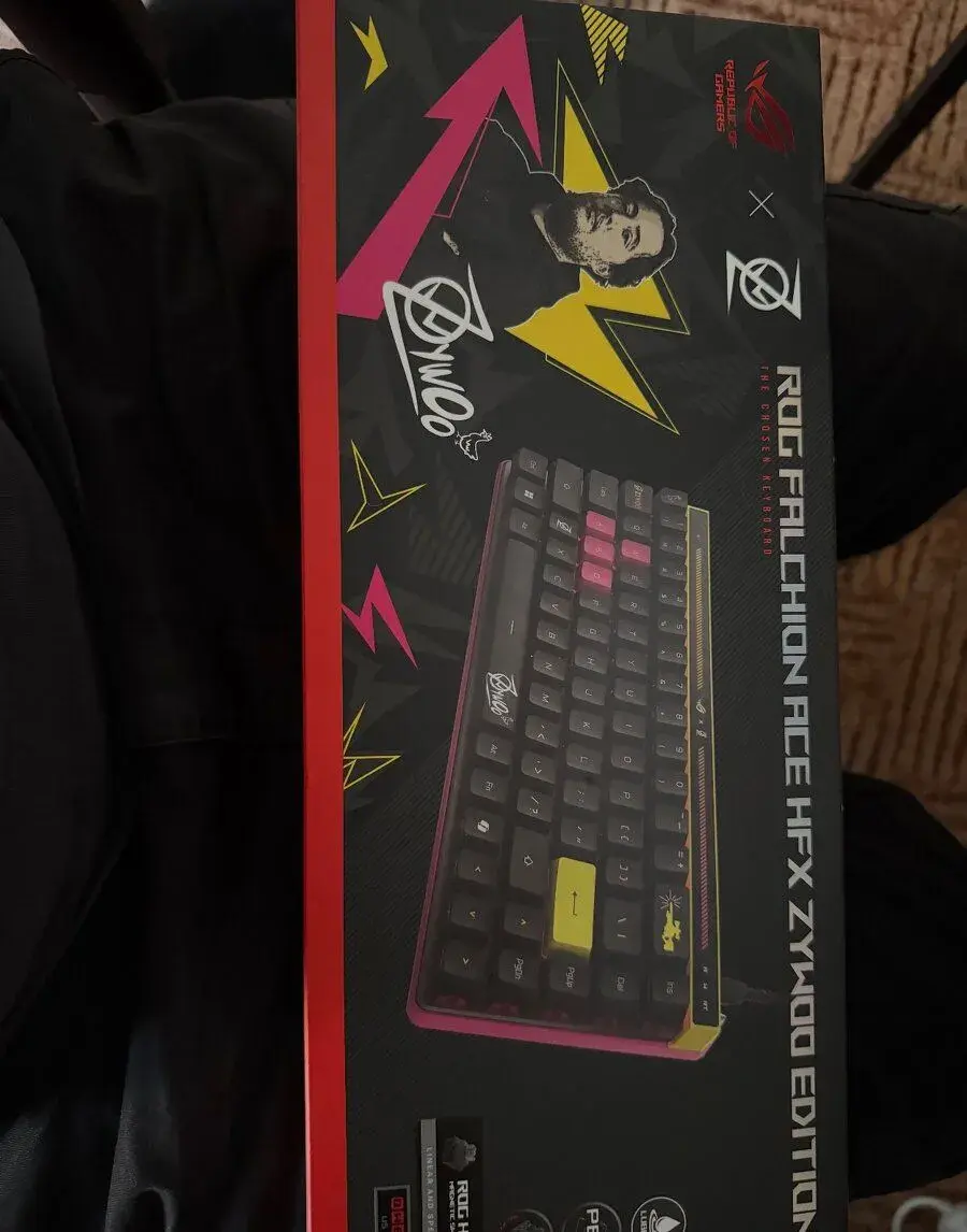 ASUS ROG Falchion Ace HFX ZywOo Edition – V ZÁRUCE