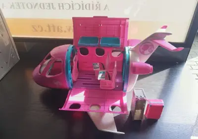Mattel Barbie letadlo