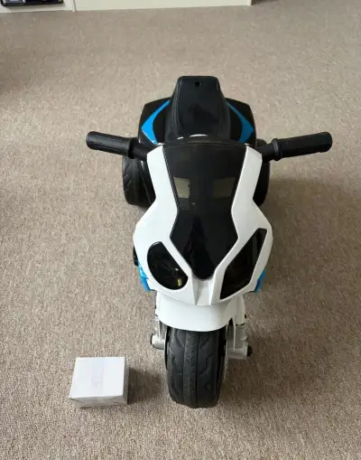 Dětská elektrická motorka BMW