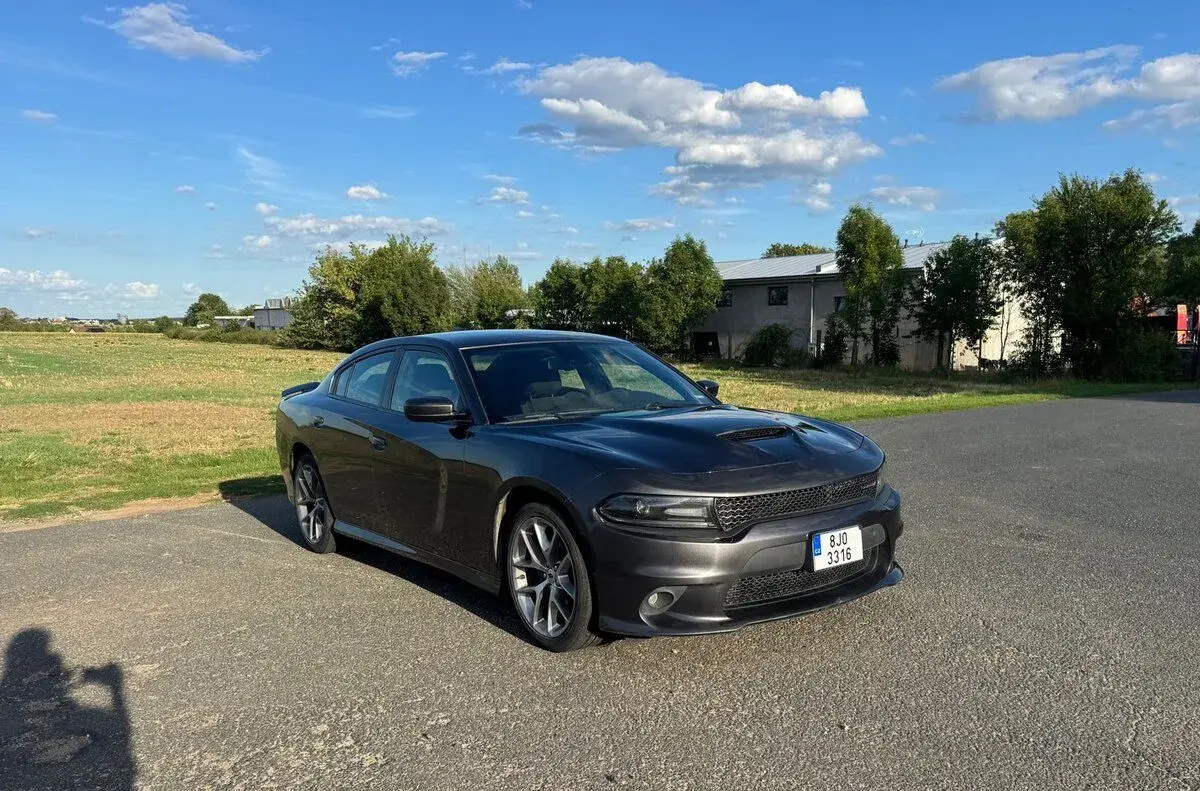 Dodge Charger – 1 000 km
