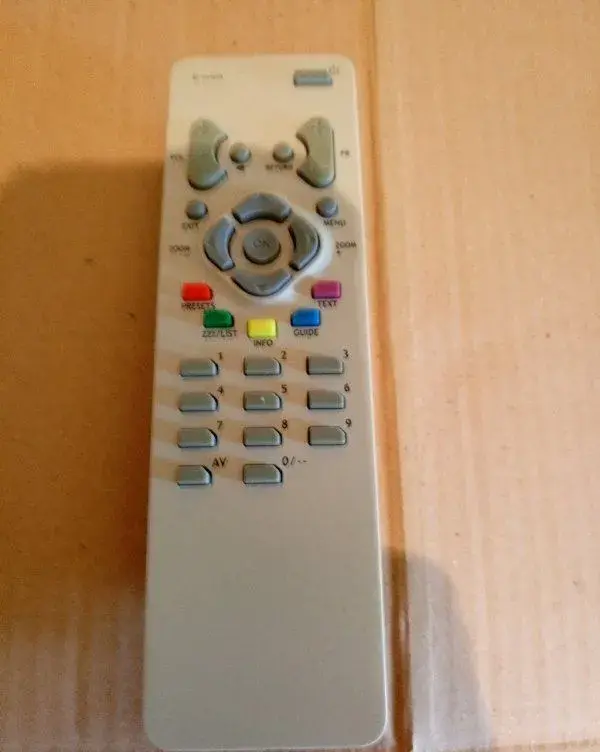 Dálkový ovladač Thomson TV - do smazání