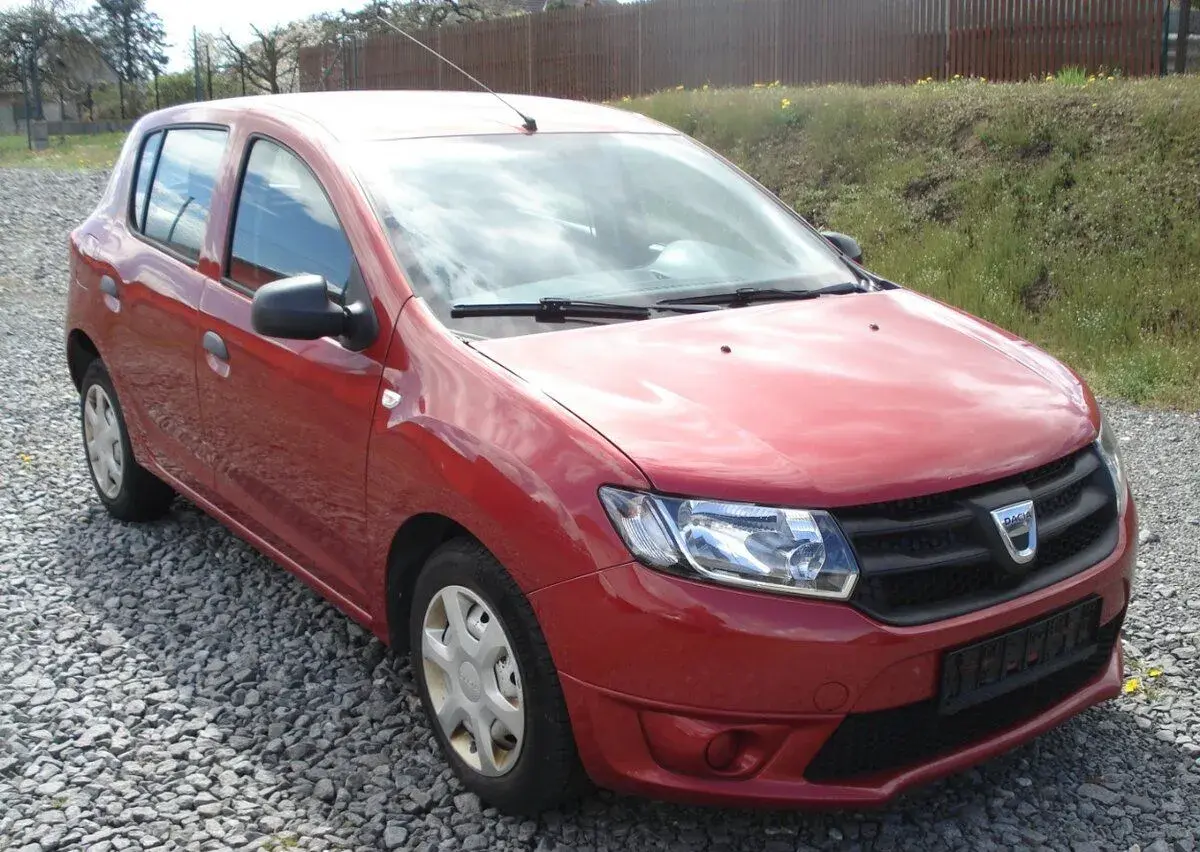 Dacia Sandero – 2015, 165 000 km