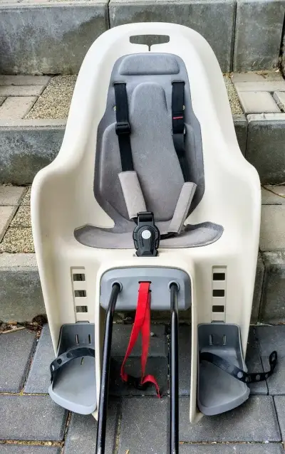 Sedačka na kolo B TWIN (Decathlon)