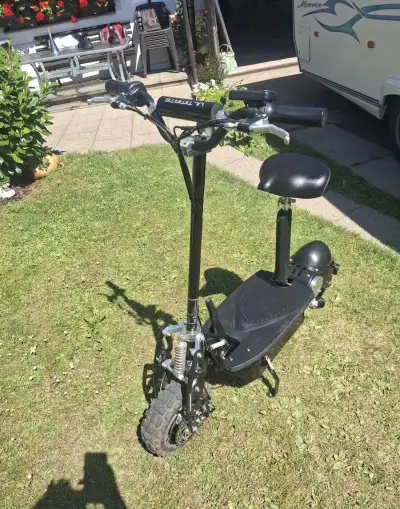 Terénní elektrokolobežka Ultimate