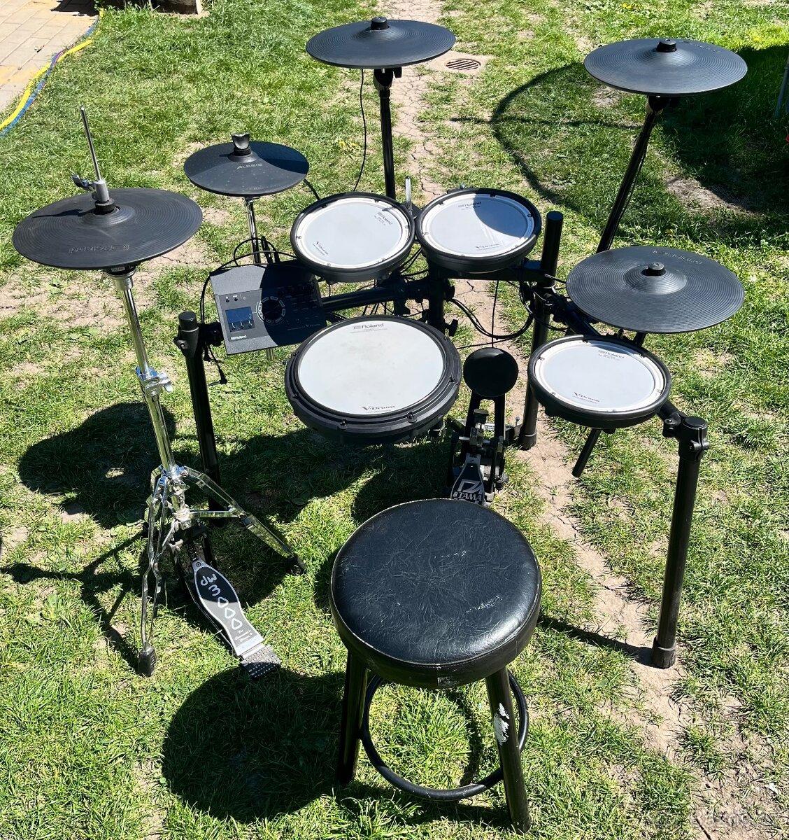 Elektronické bicí V-Drums td-17