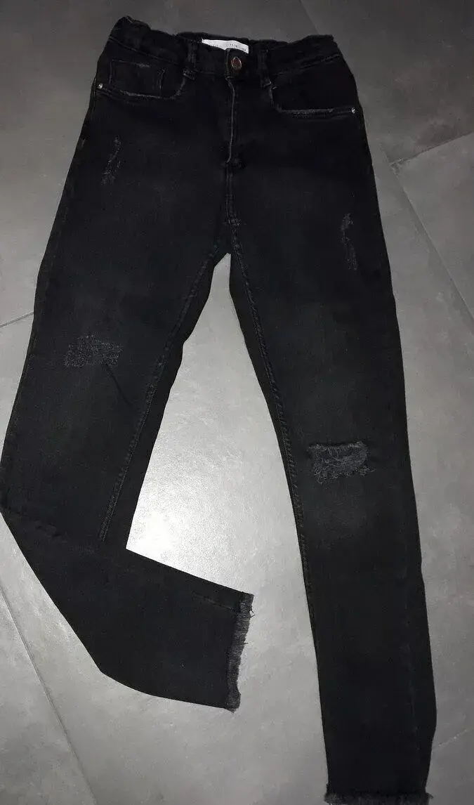 Černé dívčí stim rifle jeansy ZARA