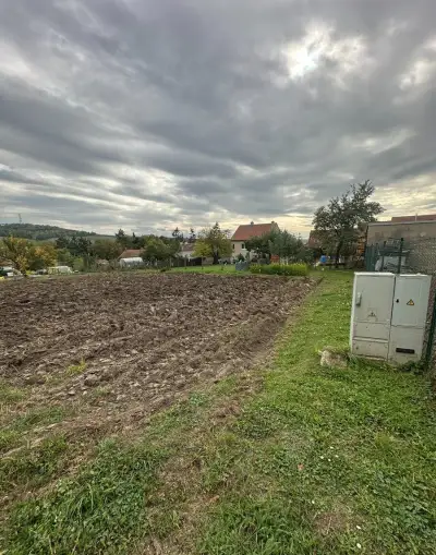 Prodej stavebního pozemku Němčany u Slavkova u Brna