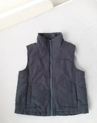 Dětská modrá vesta CALVIN KLEIN 104 -110 na 4