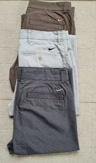 GOLFOVÉ KALHOTY NIKE vel 32 - JAKO NOVÉ - PC. 2200,-