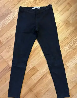ZARA Premium Quality 38 / M - černé voskované skinny kalhoty