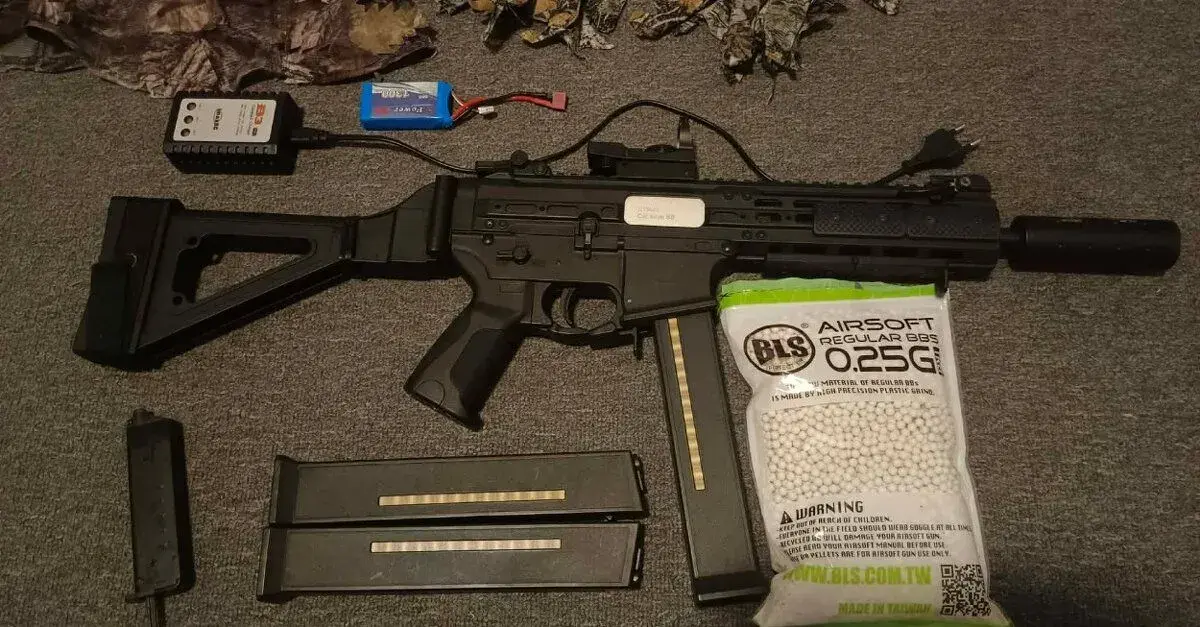 Airsoftová zbraň UTR45